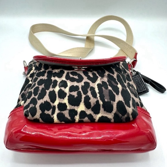 ⭐️⭐️SOLD⭐️⭐️ Y2K Coach Park Ocelot Leopard Print Crossbody - Black/Red Patent - Picture 10 of 15